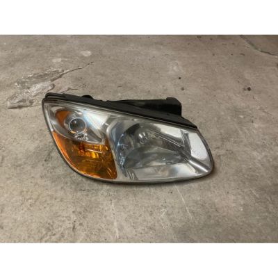 Kia Cerato 2006-2008 Sağ Far